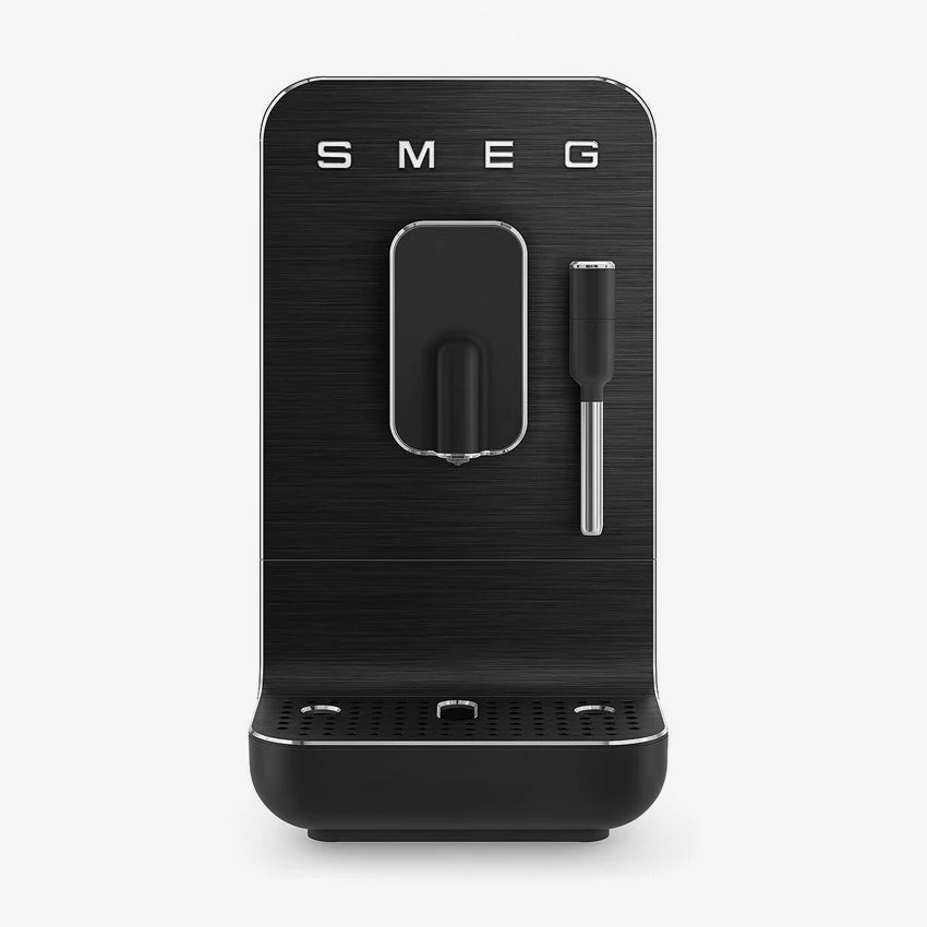 Smeg | Fully Automatic Espresso Maker — Black / With Milk Wand