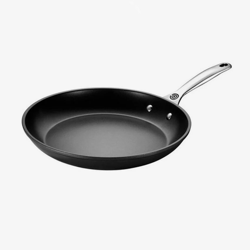 Le Creuset | Toughened Nonstick Pro Fry Pan — 30cm