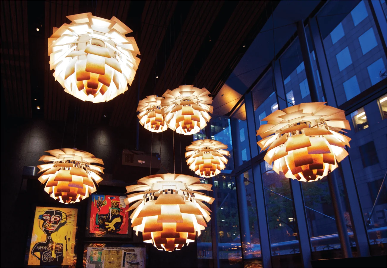 Happy hour daily: $9 smash burger, $9 truffle fries, $5 Sunset Soda